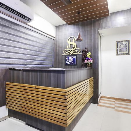 Hotel O Down Town Meerut Eksteriør bilde