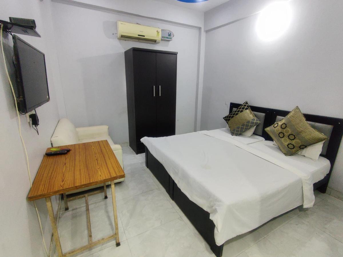 Hotel O Down Town Meerut Eksteriør bilde
